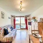 Pegase Phenix-75 By Interhome